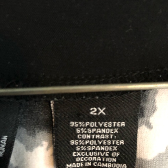 Tie Dye Scoop Neck Top - Picture 5 of 7